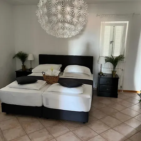 Olea Hotel Šimuni