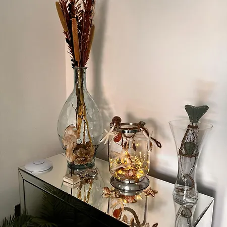 Olea فندق Šimuni